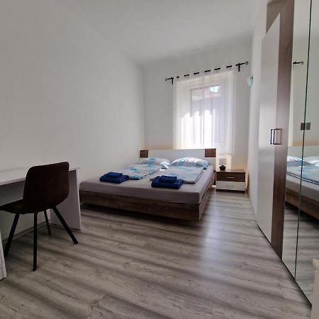 Secret Garden Apartment Копер Екстериор снимка