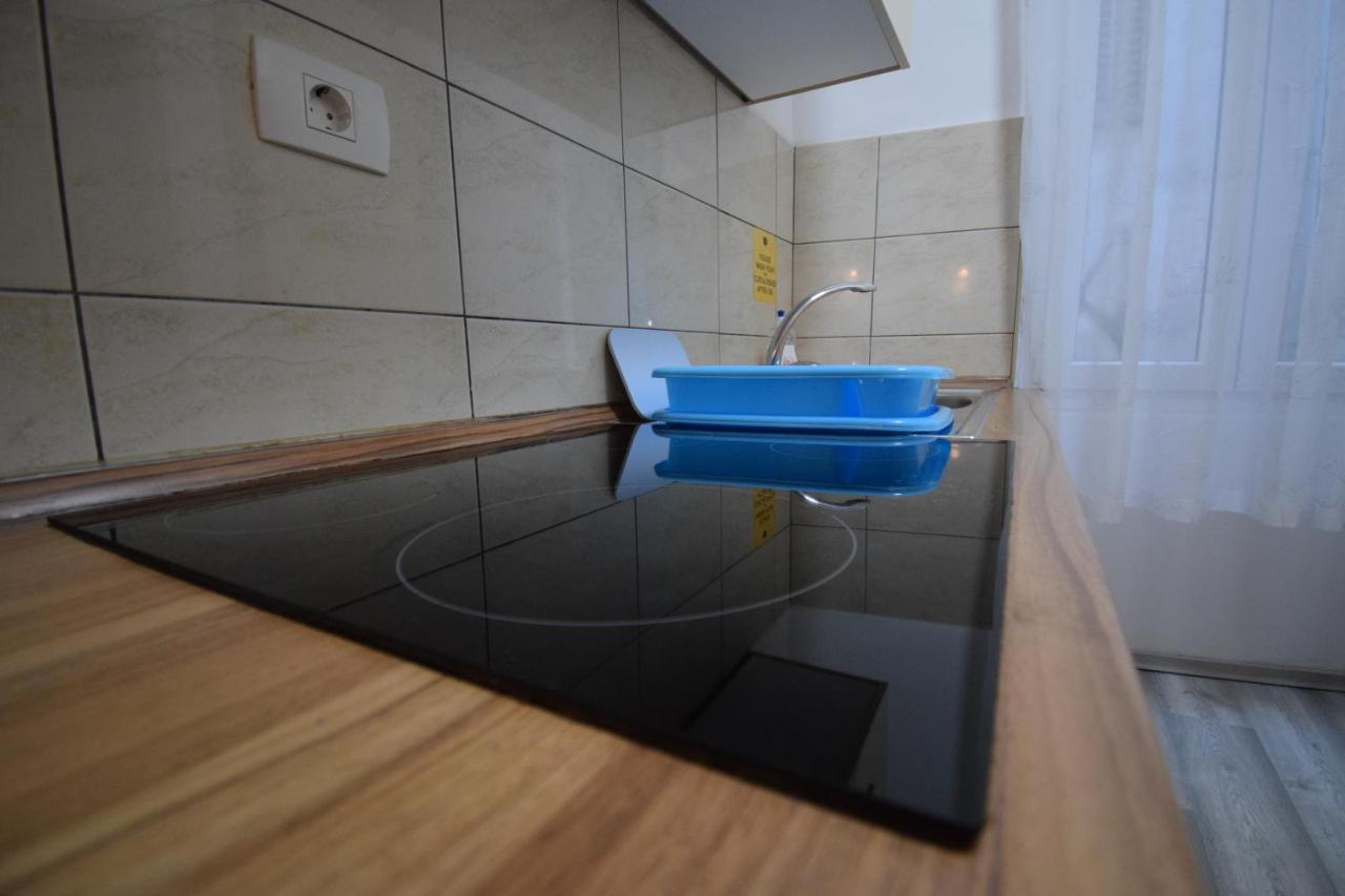 Secret Garden Apartment Копер Екстериор снимка